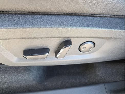 New 2026 Nissan Murano SL image 14