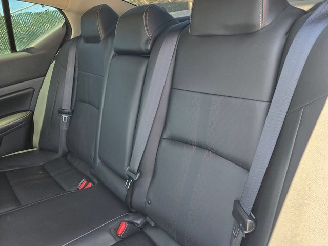 Used 2023 Nissan Altima 2.0 SR FWD image 12