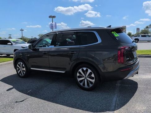 Used 2021 Kia Telluride EX w/ EX Premium Package AWD/4WD image 6
