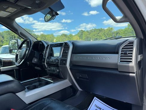 Used 2017 Ford F350 Lariat w/ Chrome Package AWD/4WD image 19