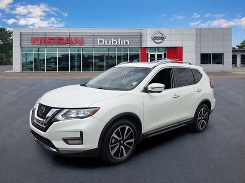 Used 2020 Nissan Rogue SL w/ Premium Package FWD image 1
