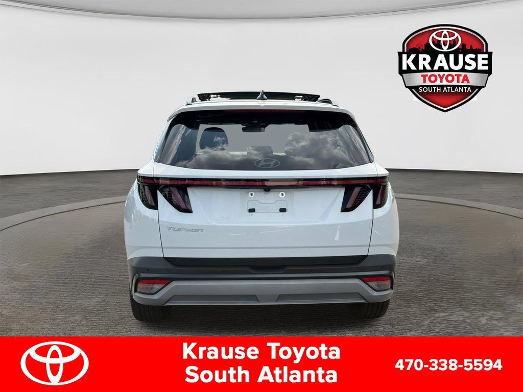 Used 2025 Hyundai Tucson Limited FWD image 7