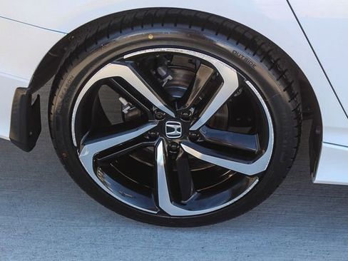 Used 2020 Honda Accord Sport image 12