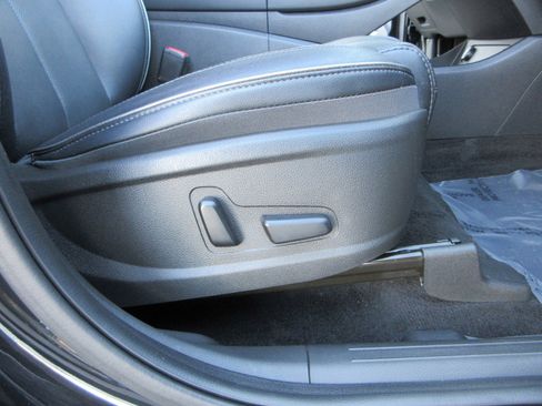 Used 2023 Hyundai Santa Fe Limited w/ Cargo Package image 30