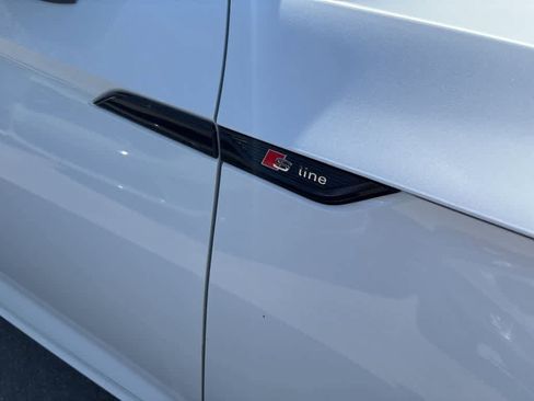 Used 2023 Audi A5 2.0T Premium w/ Convenience Package image 5