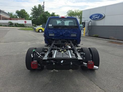 New 2026 Ford F550 4x4 Regular Cab Super Duty image 4