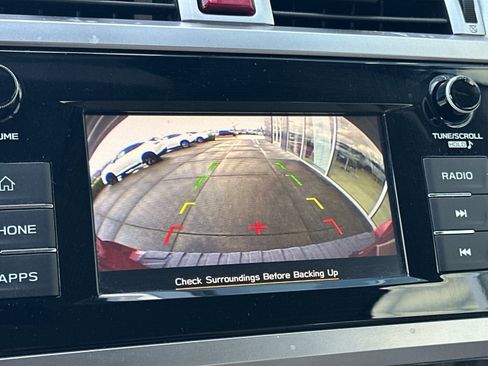 Used 2018 Subaru Outback 2.5i AWD/4WD image 18