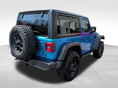 Used 2025 Jeep Wrangler Sport image 5