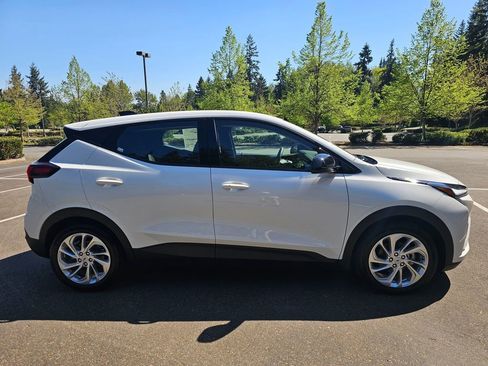 New 2027 Chevrolet Bolt LT FWD image 6