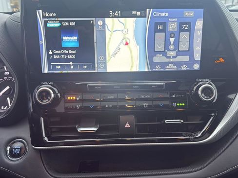 Used 2022 Toyota Highlander Platinum image 21