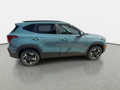 New 2026 Kia Seltos EX FWD image 10