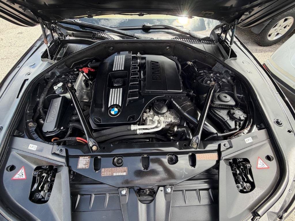 Used 2012 BMW 740Li RWD image 26