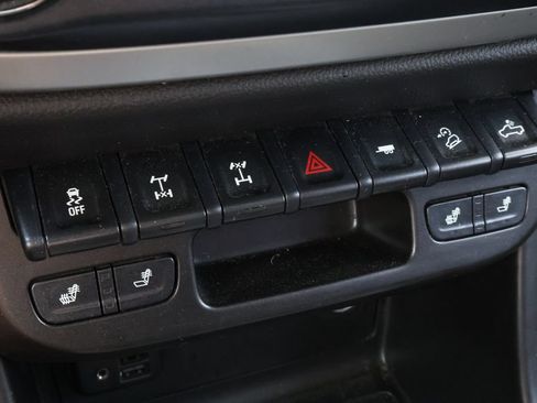 Used 2021 Chevrolet Colorado ZR2 AWD/4WD image 25