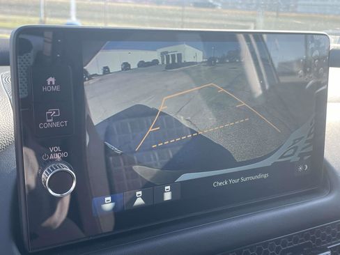 New 2026 Honda HR-V LX image 8