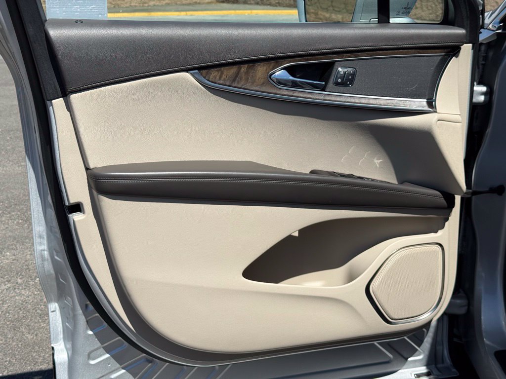 Used 2018 Lincoln MKX Select w/ Select Plus Package FWD image 15