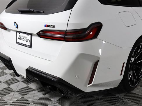 Used 2026 BMW M5 Touring image 53