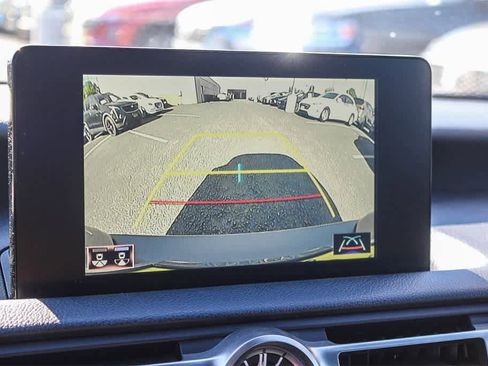 Used 2022 Lexus IS 350 F Sport image 34