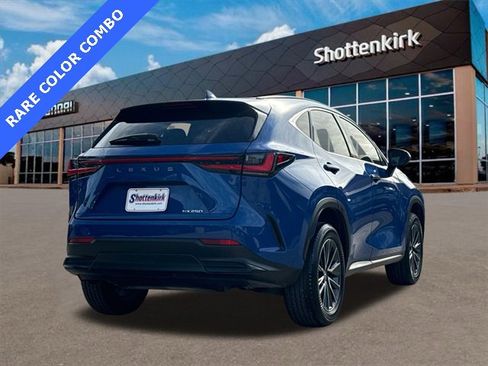 Used 2025 Lexus NX 250 FWD w/ Premium Package image 6