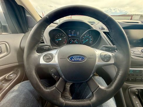 Used 2015 Ford Escape SE w/ Equipment Group 201A AWD/4WD image 34