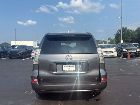 Used 2019 Lexus GX 460 Premium AWD/4WD image 4