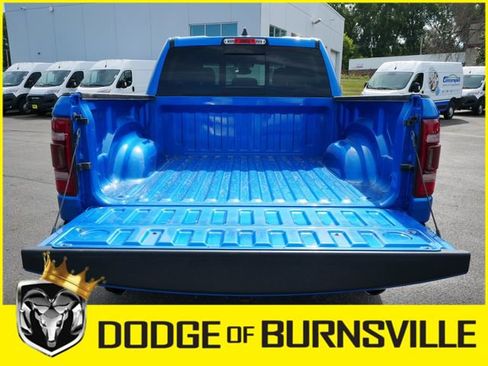 Used 2022 RAM 1500 Big Horn AWD/4WD image 12