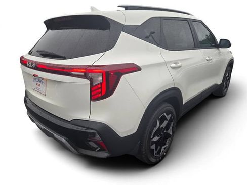 New 2026 Kia Seltos S FWD image 14