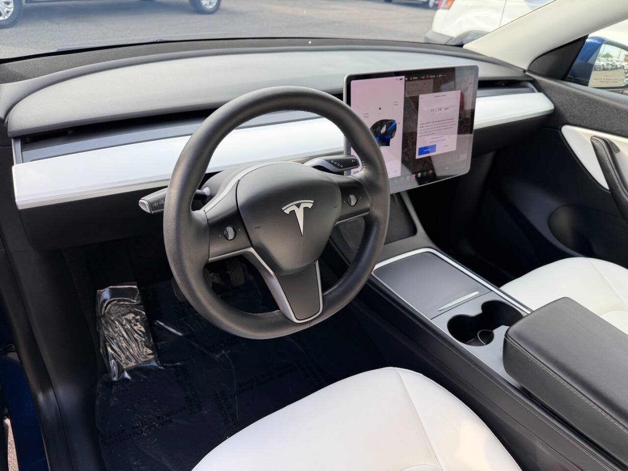 Used 2021 Tesla Model Y Long Range AWD/4WD image 11