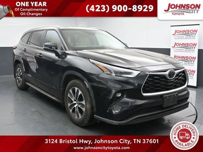 Used 2023 Toyota Highlander XLE