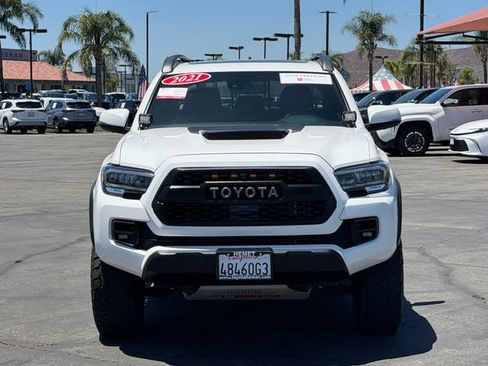 Used 2021 Toyota Tacoma TRD Pro AWD/4WD image 2