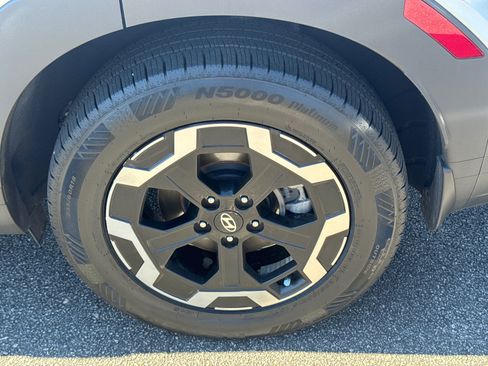 Used 2025 Hyundai Santa Fe SEL image 19