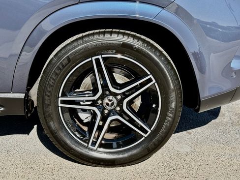 Used 2024 Mercedes-Benz GLE 350 4MATIC image 19