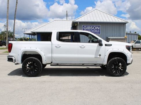 Used 2025 GMC Sierra 1500 Elevation w/ LPO, GMC Protection Package image 13