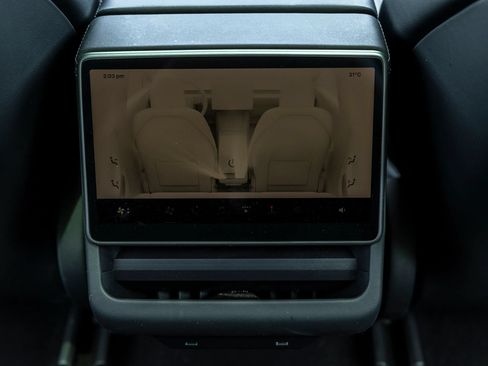 Used 2025 Tesla Model 3 Long Range RWD image 27