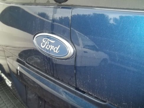 Used 2005 Ford Explorer Sport XLT AWD/4WD image 6