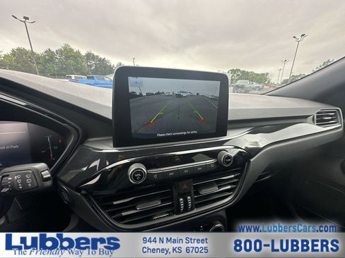 Used 2025 Ford Escape ST-Line AWD/4WD image 16