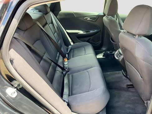 Used 2022 Chevrolet Malibu LT FWD image 29