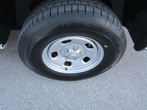 Used 2023 RAM 1500 Tradesman w/ Power & Remote Entry Group image 10