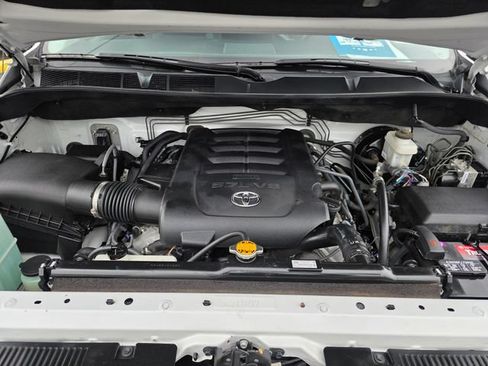 Used 2017 Toyota Tundra SR5 RWD image 26