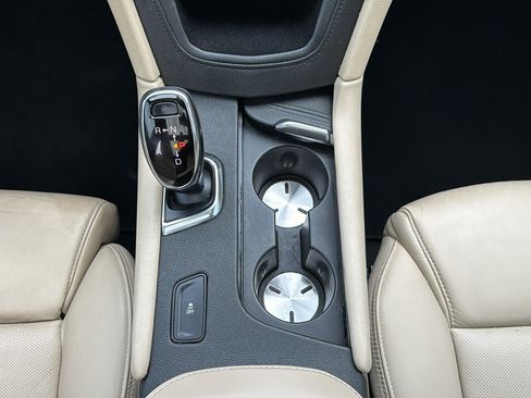 Used 2017 Cadillac XT5 Luxury w/ Driver Awareness Package image 34