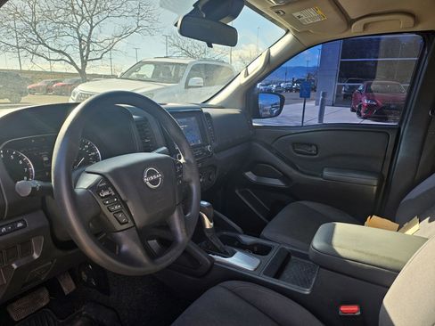 Used 2022 Nissan Frontier S w/ Technology Package image 12