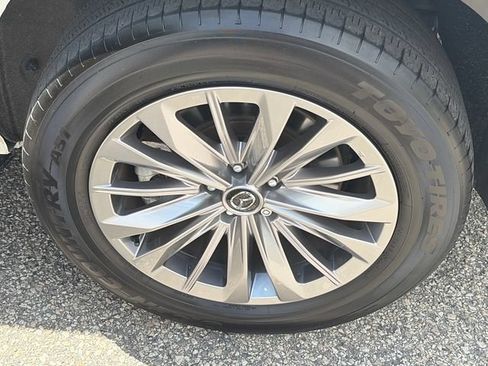 Used 2024 MAZDA CX-90 Plug-In Hybrid w/ Preferred AWD/4WD image 13
