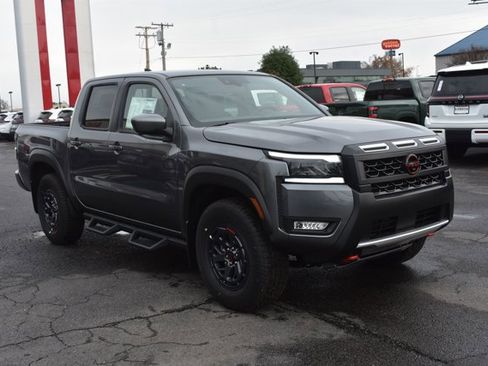 New 2026 Nissan Frontier PRO-4X w/ Pro-4x Convenience Package image 3