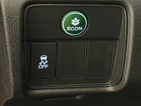 Used 2016 Honda Accord EX-L image 18