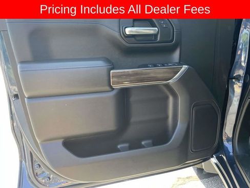 Used 2022 Chevrolet Silverado 1500 RST w/ Safety Package AWD/4WD image 19
