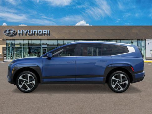 New 2026 Hyundai Ioniq 9 Limited image 3