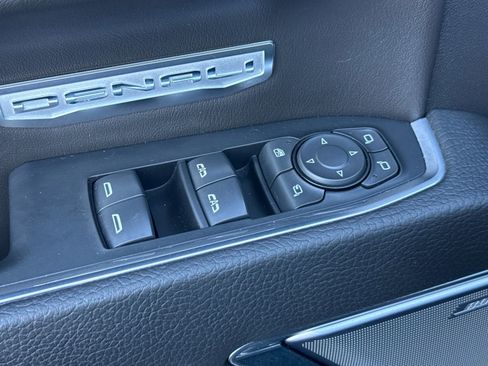 Used 2024 GMC Sierra 1500 Denali image 11