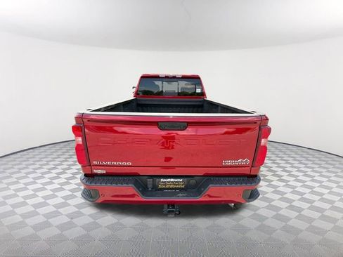 Used 2024 Chevrolet Silverado 3500 High Country w/ Technology Package AWD/4WD image 6