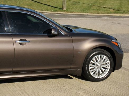 Used 2015 INFINITI Q70 L 3.7 image 7
