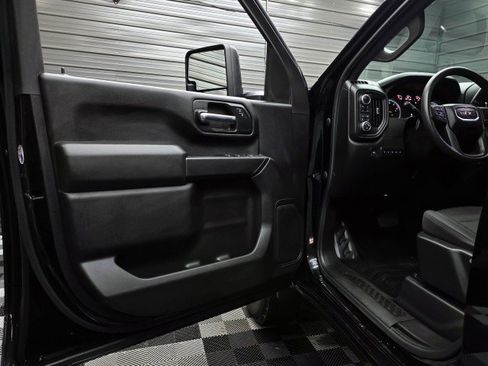 Used 2024 GMC Sierra 2500 Pro AWD/4WD image 32