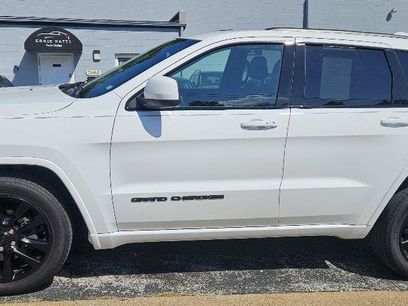 Used 2019 Jeep Grand Cherokee Altitude